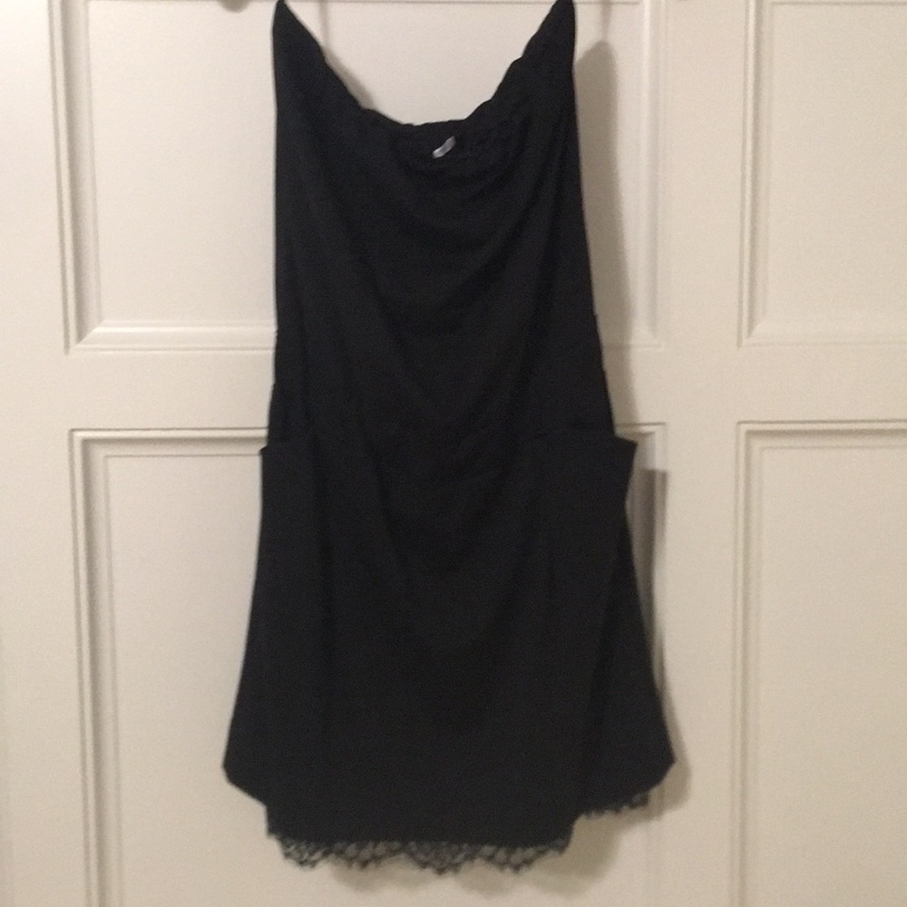Black Strapless Dress with Pockets